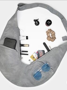 SASH Women's Gray Leather Ergonomic & Adjustable Sling Bag, NWOT